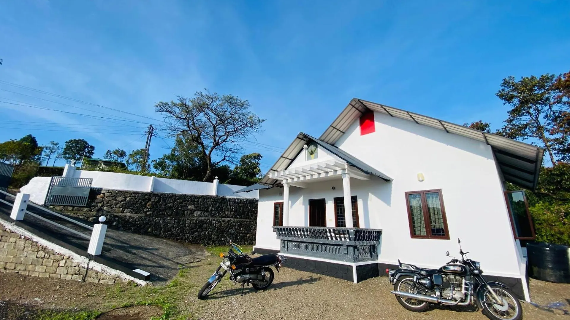 Villa Vagamon Hill On Misty Private Villa2Bhk